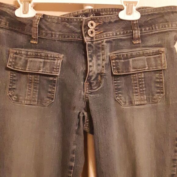 NOT FOR SALE DO NOT PURCHASE 90's Y2K ANGELS FLARE JEANS SIZE 7/8 - Picture 2 of 7